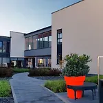 Orange 3*