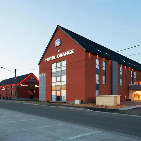 Orange Hotel 3*
