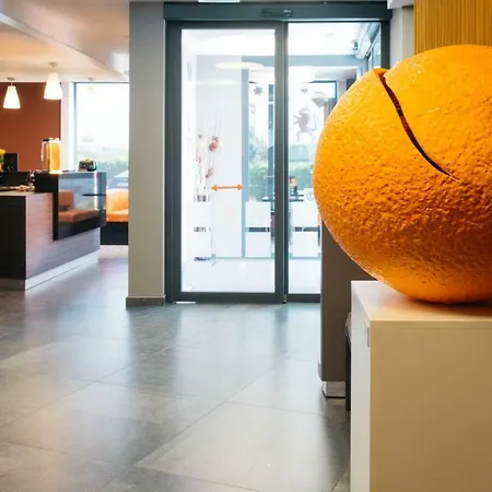 ホテル Orange